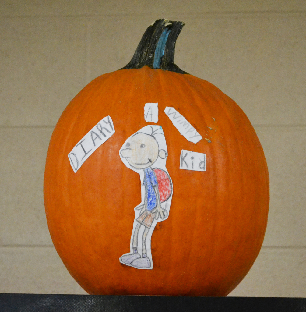 pumpkin-painting-contest